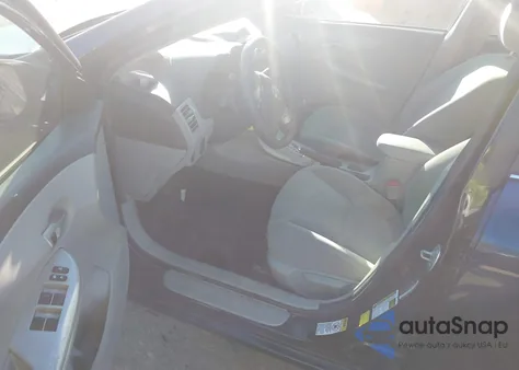 2013 Toyota Corolla Le z USA, uszkodzony, nr VIN 2T1BU4EE0DC018938